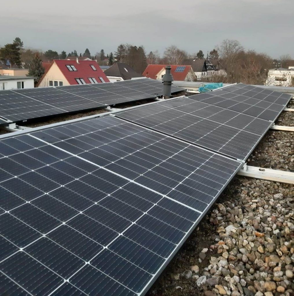 fertiggestellte PV-Anlage Berlin