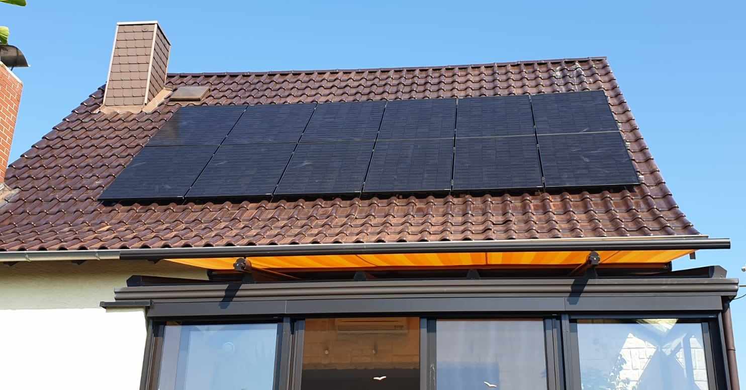 Photovoltaik-Haus-Aken